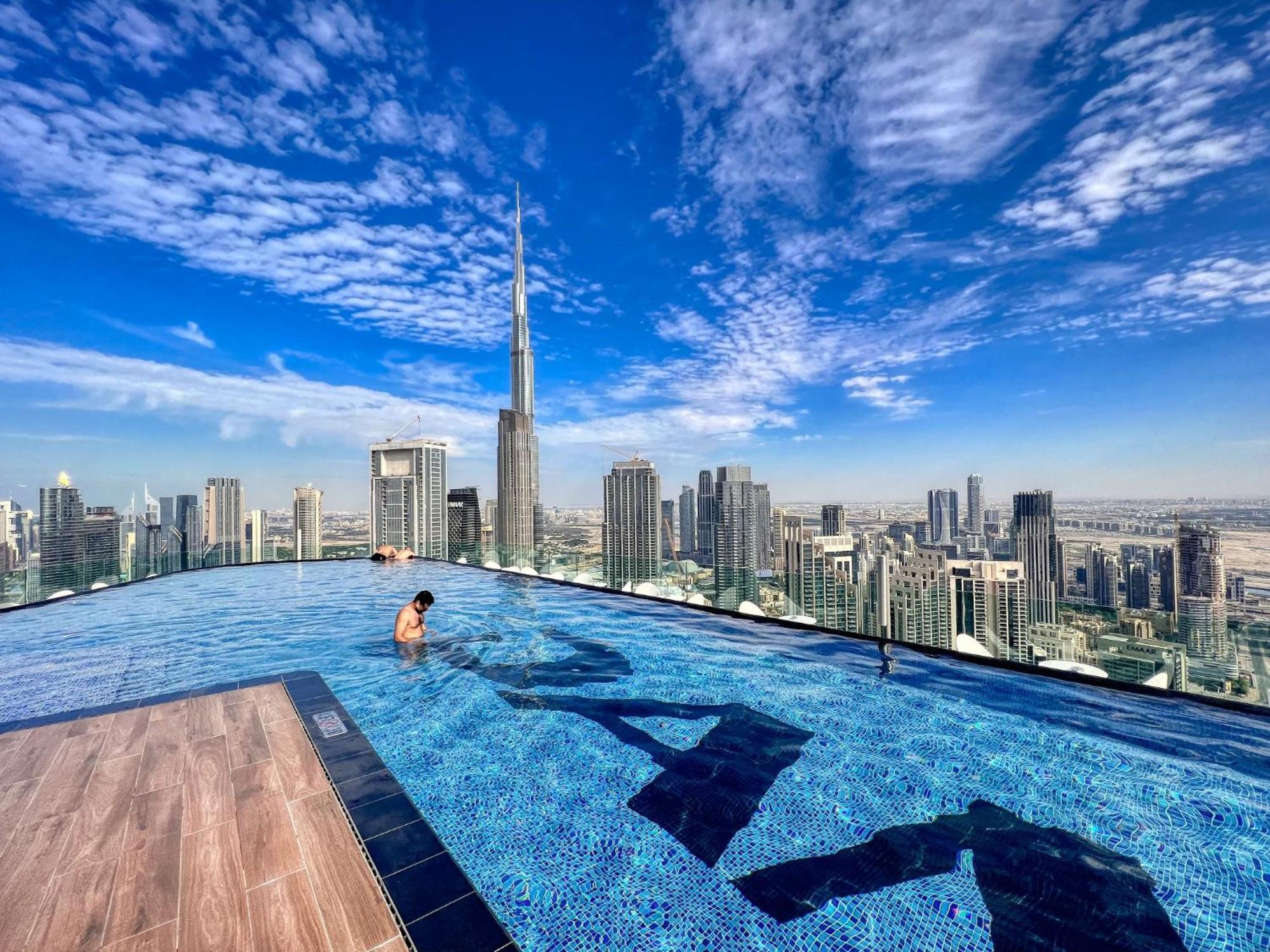 Highest Infinity Pool In Downtown Dubai Leilighet Eksteriør bilde