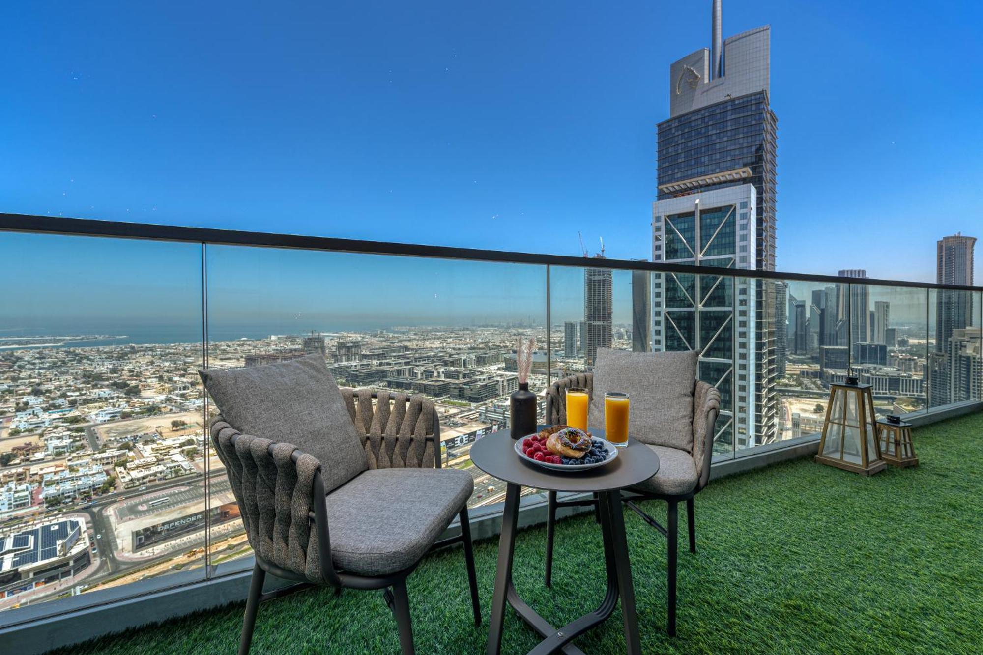 Highest Infinity Pool In Downtown Dubai Leilighet Eksteriør bilde
